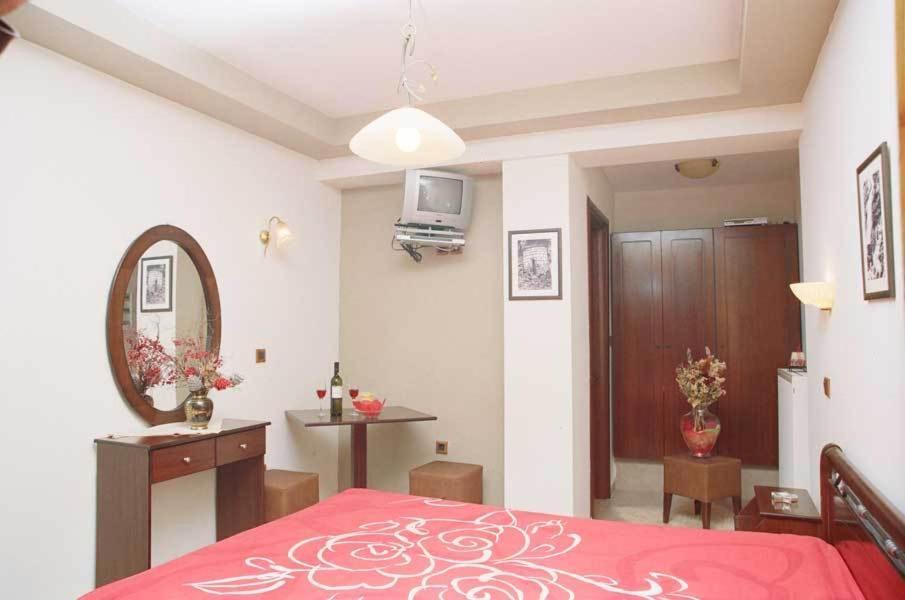 Guesthouse Irida Belokomiti Luaran gambar